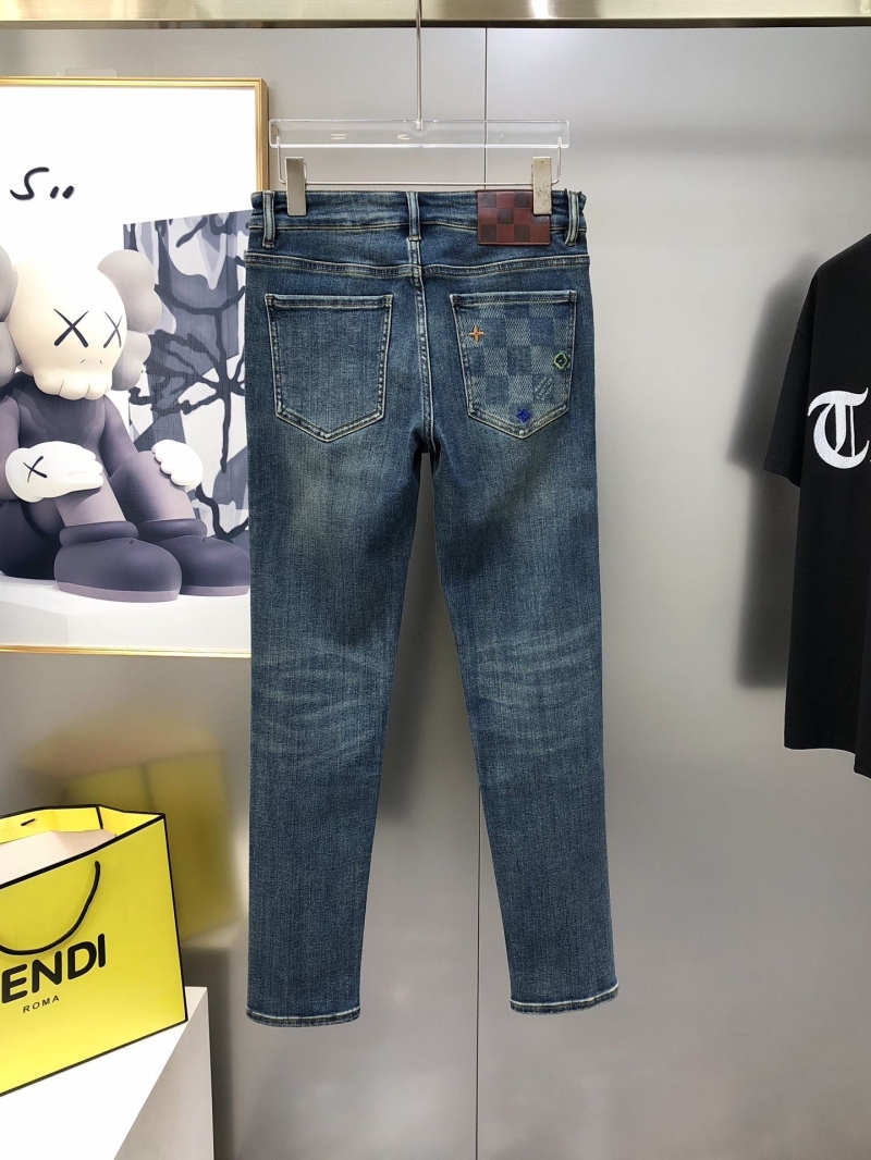 l0vis Vvtt0n jeans